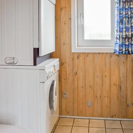 Casa de Férias Nice Home In Thisted With Sauna Thisted