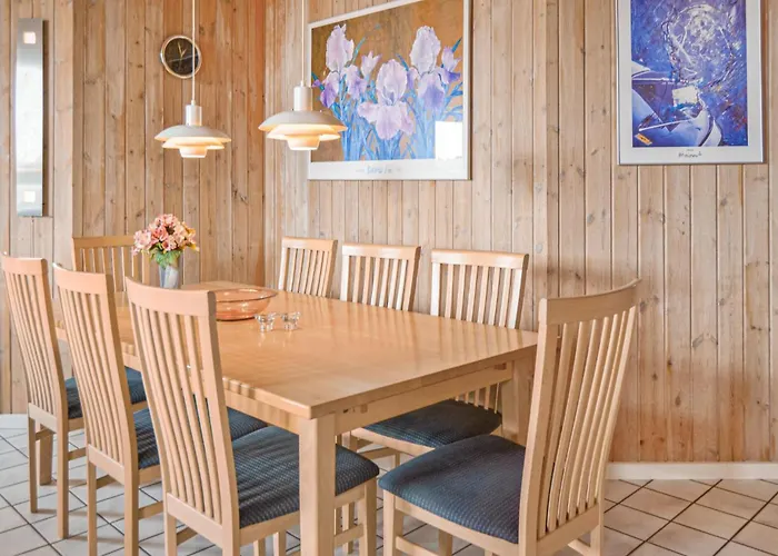 Four-bedroom In Tatil Evi